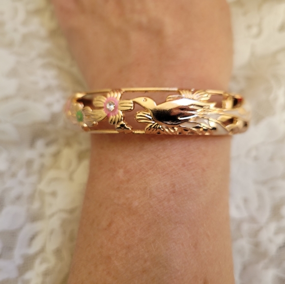 Enamel Clamper Bracelet - Picture 2 of 8